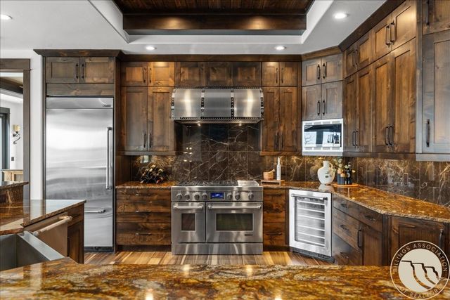 5528 Green Teal Drive, Billings, MT 59106