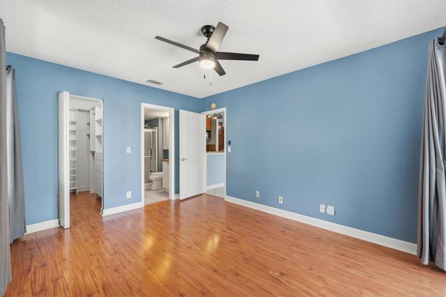 6314 Chasewood Drive E, Jupiter, FL 33458