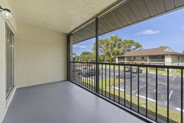 6314 Chasewood Drive E, Jupiter, FL 33458