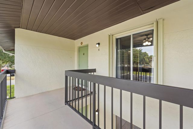 6314 Chasewood Drive E, Jupiter, FL 33458