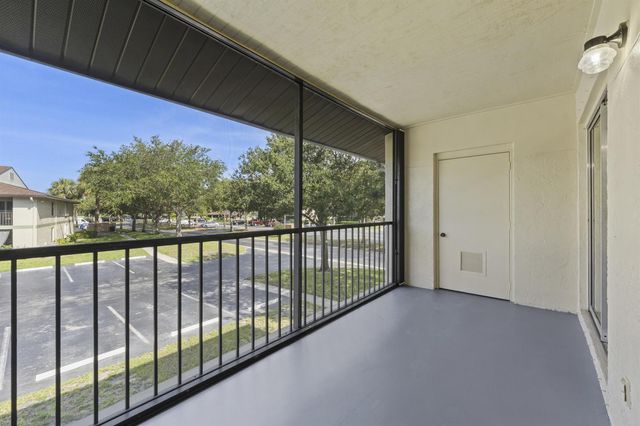 6314 Chasewood Drive E, Jupiter, FL 33458