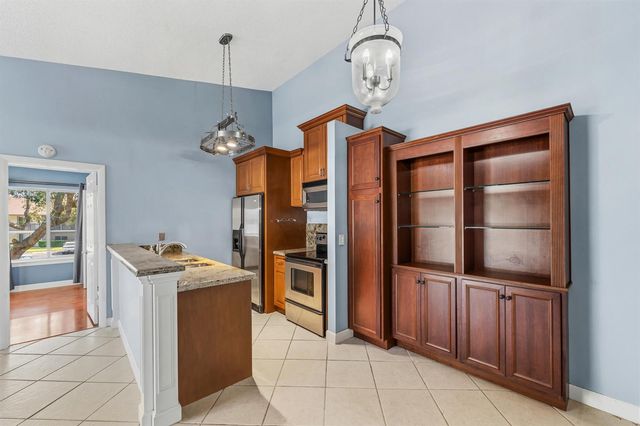 6314 Chasewood Drive E, Jupiter, FL 33458