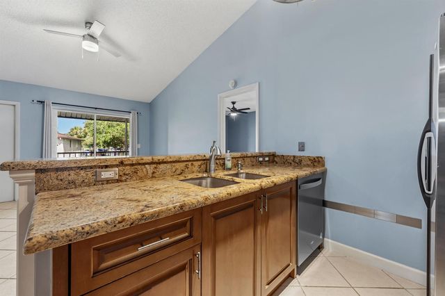 6314 Chasewood Drive E, Jupiter, FL 33458