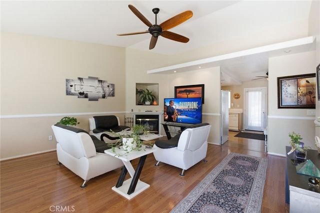 44846 Fenhold, Lancaster, CA 93535