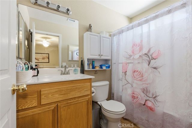 44846 Fenhold, Lancaster, CA 93535