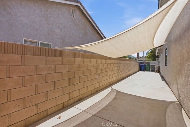 44846 Fenhold, Lancaster, CA 93535