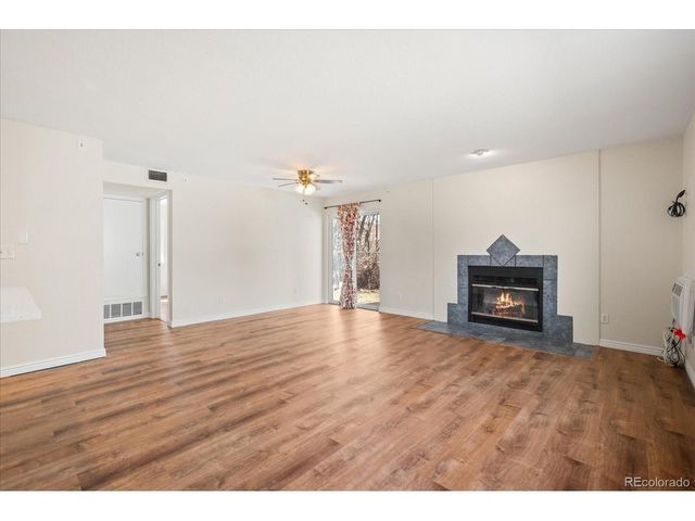 281 S Zinnia Way 2B, Denver, CO 80228