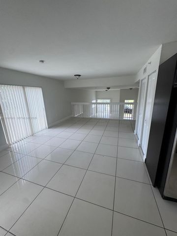 826 N 17th Ave, Hollywood, FL 33020