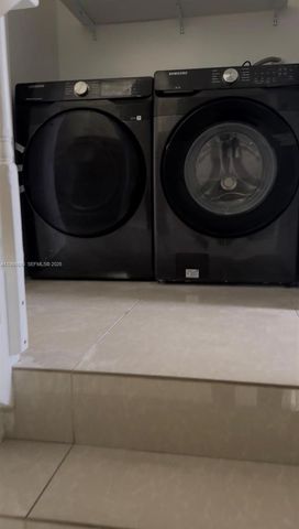 826 N 17th Ave, Hollywood, FL 33020