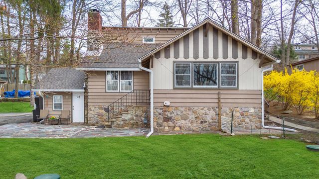 47 HILLSIDE RD, Sparta, NJ 07871