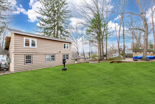 47 HILLSIDE RD, Sparta, NJ 07871