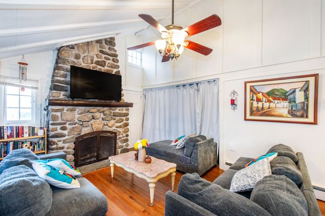 47 HILLSIDE RD, Sparta, NJ 07871