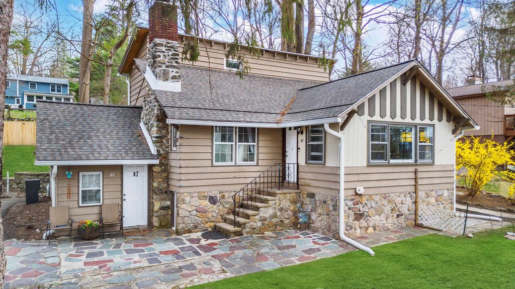 47 HILLSIDE RD, Sparta, NJ 07871