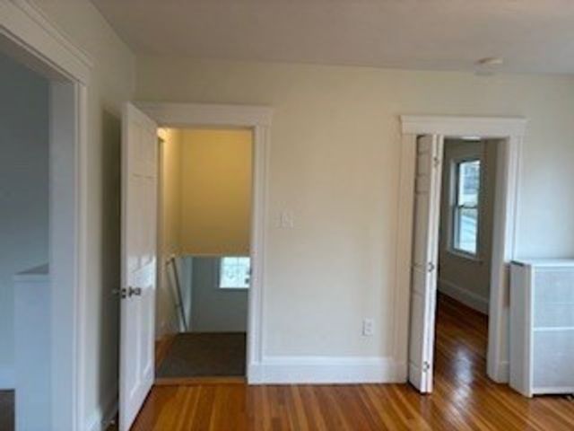 26 Lebanon 26, Winchester, MA 01890