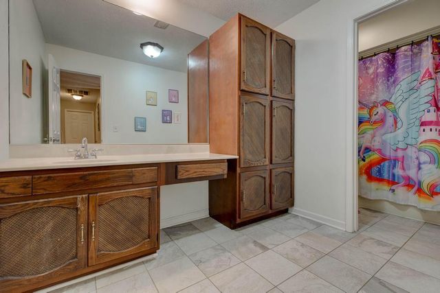 75 Secretariat Trail, Corbin, KY 40701