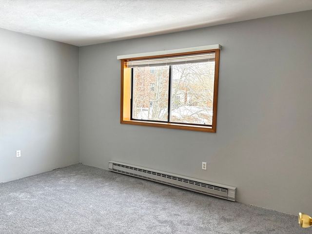 67 Milliken Ave 22b, Franklin, MA 02038