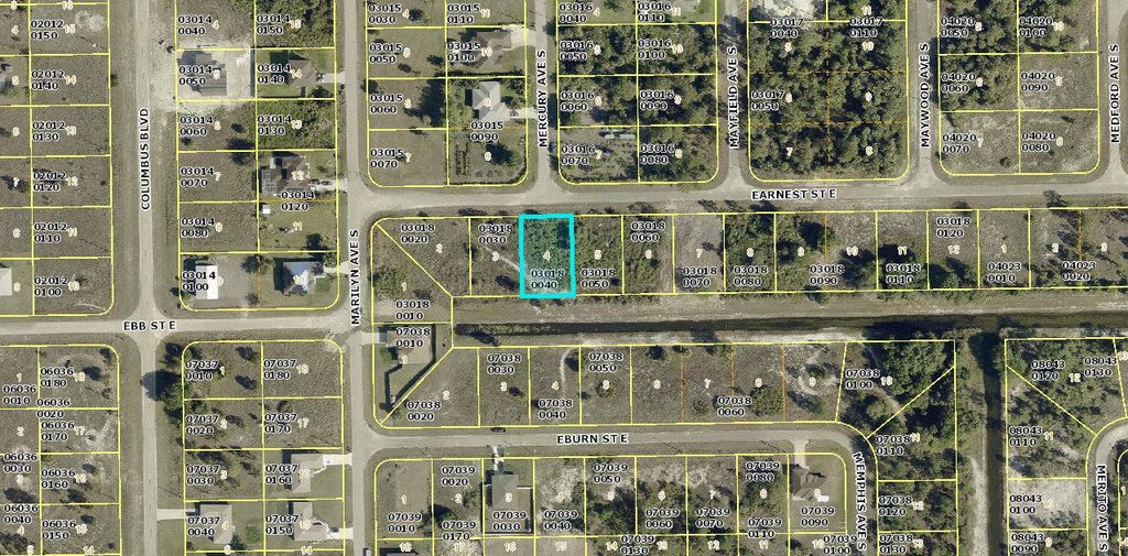 1216 Earnest Street E, Lehigh Acres, FL 33974