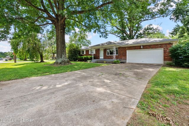 4828 Kaufman Ln, Louisville, KY 40216