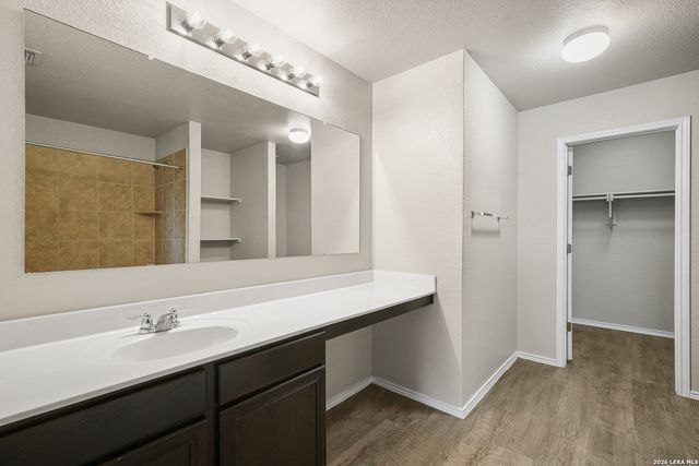 6607 Port Elizabeth, Converse, TX 78109