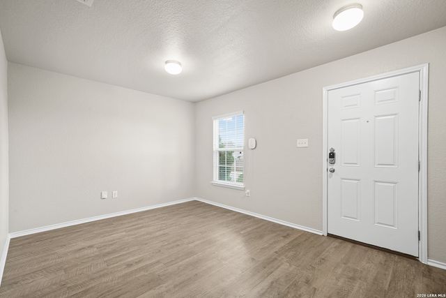 6607 Port Elizabeth, Converse, TX 78109