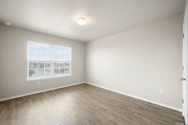 6607 Port Elizabeth, Converse, TX 78109
