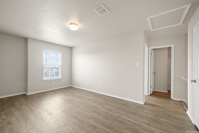 6607 Port Elizabeth, Converse, TX 78109
