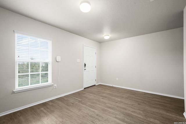6607 Port Elizabeth, Converse, TX 78109