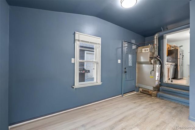 7011 Belton Street, Garden City, MI 48135