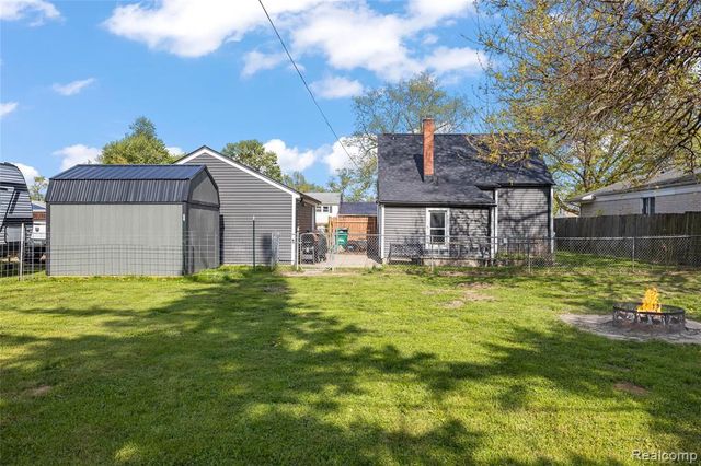 7011 Belton Street, Garden City, MI 48135