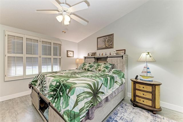 3009 LIVE OAK LANE, Palmetto, FL 34221