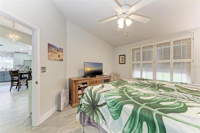 3009 LIVE OAK LANE, Palmetto, FL 34221