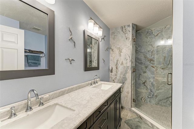 3009 LIVE OAK LANE, Palmetto, FL 34221
