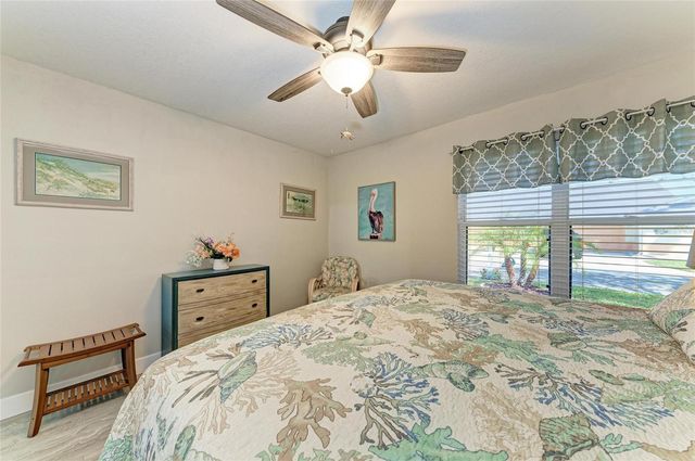 3009 LIVE OAK LANE, Palmetto, FL 34221