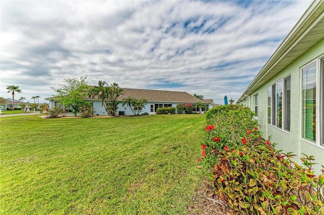 3009 LIVE OAK LANE, Palmetto, FL 34221