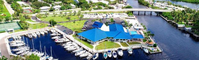 3009 LIVE OAK LANE, Palmetto, FL 34221