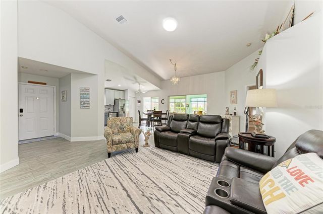 3009 LIVE OAK LANE, Palmetto, FL 34221