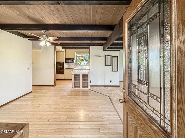 253 Beech Road, Newbury Park, CA 91320