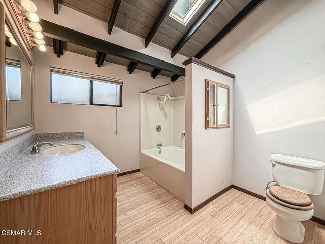 253 Beech Road, Newbury Park, CA 91320