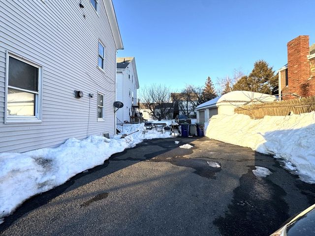 49 Fulton Street 1R, Peabody, MA 01960