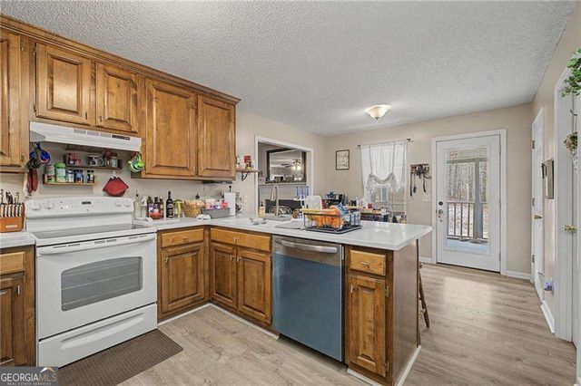 1146 Reeceburg Road SE, Silver Creek, GA 30173