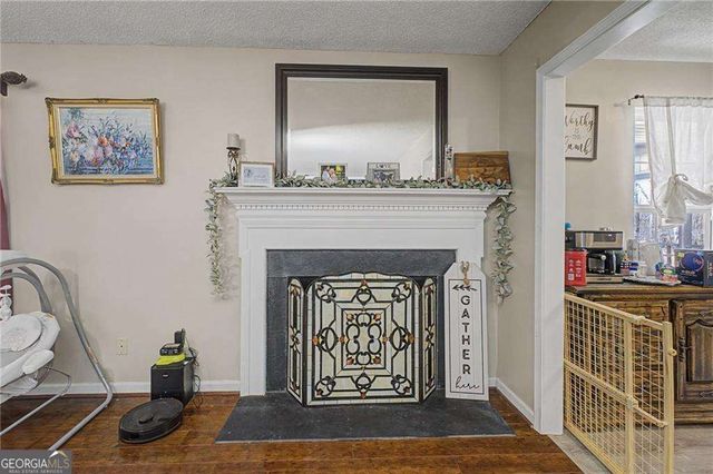 1146 Reeceburg Road SE, Silver Creek, GA 30173