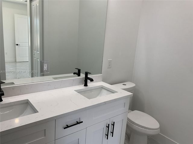 442 Redwing St, Lehigh Acres, FL 33974