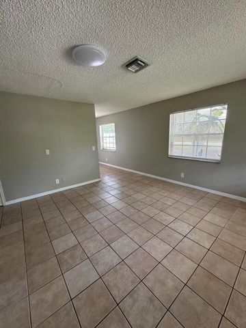 4482 Stevens Road 4486, Lake Worth Beach, FL 33461
