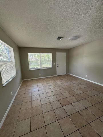4482 Stevens Road 4486, Lake Worth Beach, FL 33461
