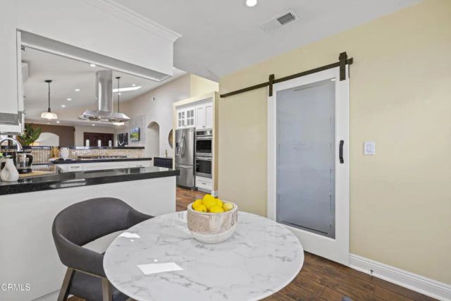 4961 Alcove Avenue, Valley Village, CA 91607