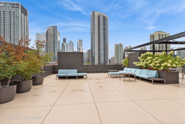 411 W ONTARIO Street 221, Chicago, IL 60654