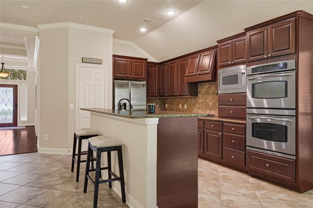 20505 Sable Creek Drive, Porter, TX 77365