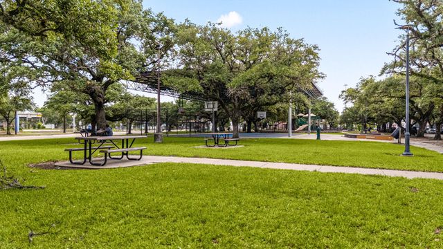 1818 Wheeler Street, Houston, TX 77004