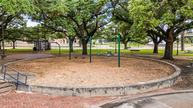 1818 Wheeler Street, Houston, TX 77004