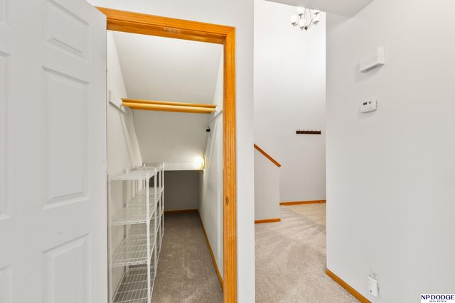 8919 Venice Lane, Lincoln, NE 68526